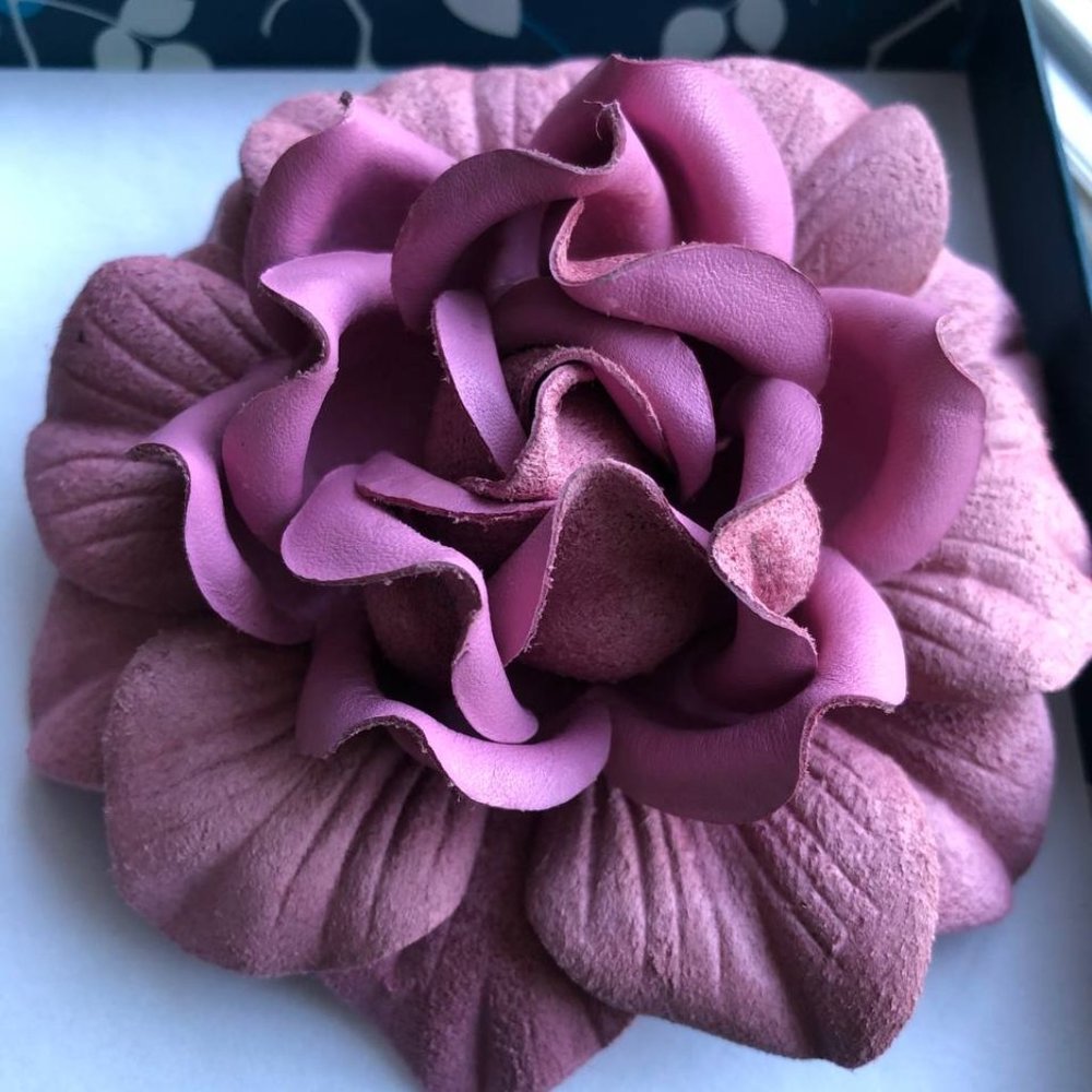 Leather Rose Light Pink Flower For Bag Charming Rose Brooch Keychain Charm